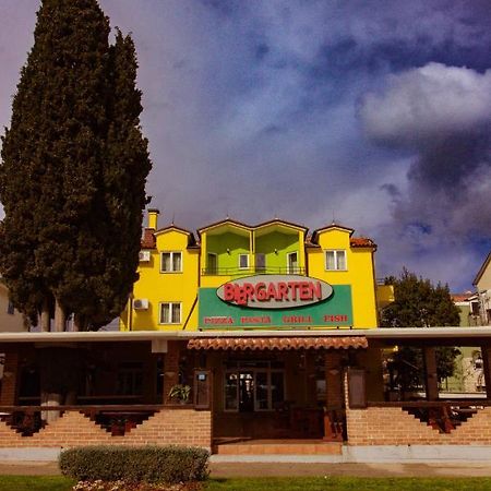 Biergarten Medulin Zewnętrze zdjęcie